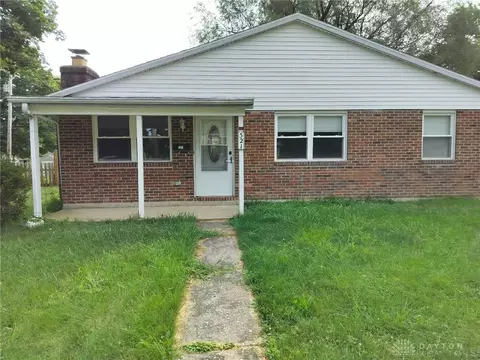 521 Lake St, Troy, OH 45373