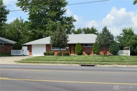5243 Brandt Pike, Dayton, OH 45424