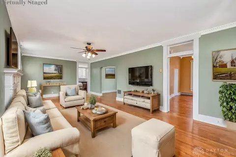 112 N East St, Gratis, OH 45330 photo 3