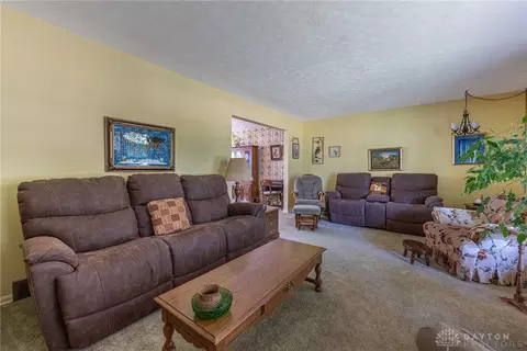 356 Willowhurst Dr, Centerville, OH 45459 photo 4