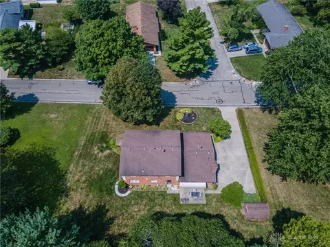 356 Willowhurst Dr, Centerville, OH 45459 photo 47