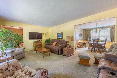 356 Willowhurst Dr, Centerville, OH 45459 photo 5