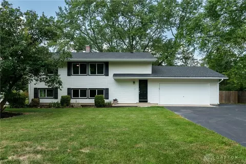 10219 Washington Church Rd, Miamisburg, OH 45342