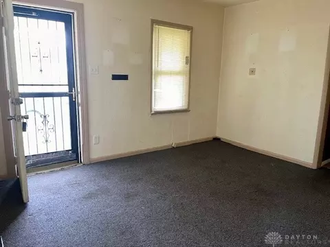 Living - 1565 E Pleasant St, Springfield, OH 45505 photo 1 of 1