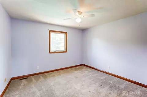 Bedroom - 3236 Windy Ridge Dr, Springfield, OH 45502 photo 5 of 7