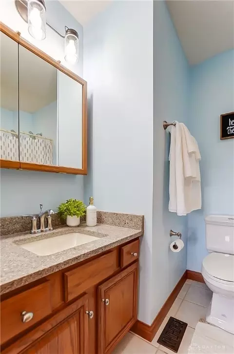 Bath - 3236 Windy Ridge Dr, Springfield, OH 45502 photo 6 of 6