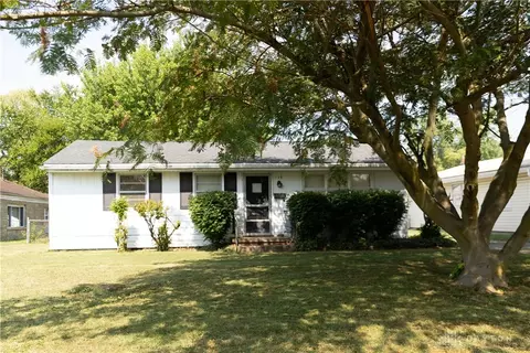 129 Eastview Rd, Washington Court House, OH 43160