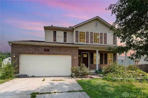 17 Prairie Pl, Germantown, OH 45327