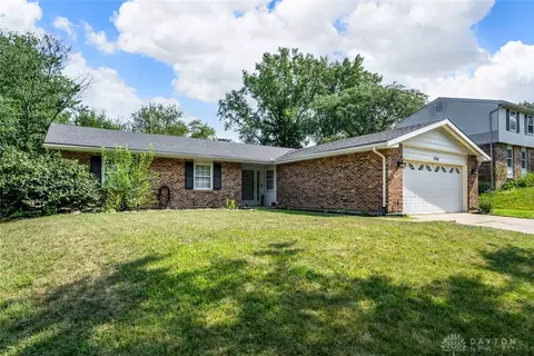 4761 Blue Spruce Ct, Dayton, OH 45424