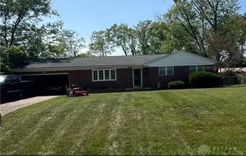 3095 Woodhaven Dr, Franklin, OH 45005