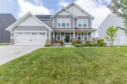 2109 Silver Linden Dr, Tipp City, OH 45371