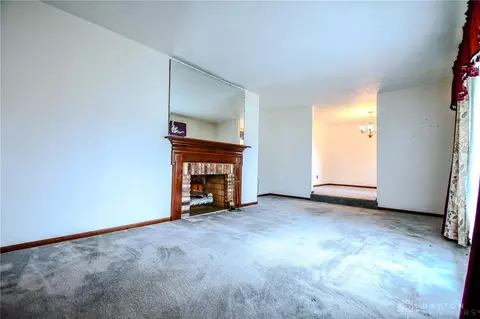 3810 Dayton Springfield Rd, Springfield, OH 45502 photo 9