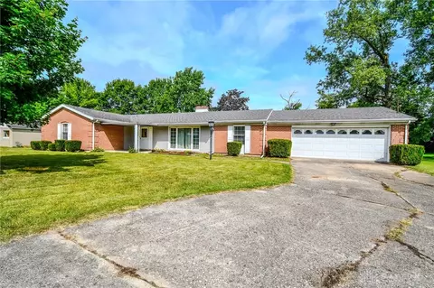 3810 Dayton Springfield Rd, Springfield, OH 45502 photo 2