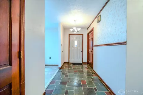 3810 Dayton Springfield Rd, Springfield, OH 45502 photo 8