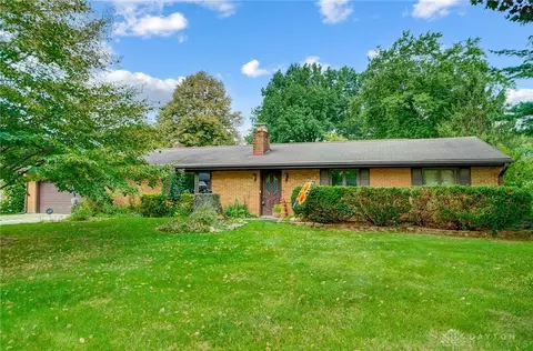 162 Green Vista Dr, Enon, OH 45323