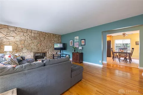 271 Maple Ave, Centerville, OH 45459 photo 4