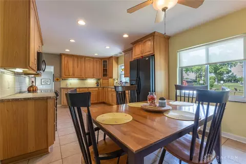 271 Maple Ave, Centerville, OH 45459 photo 8
