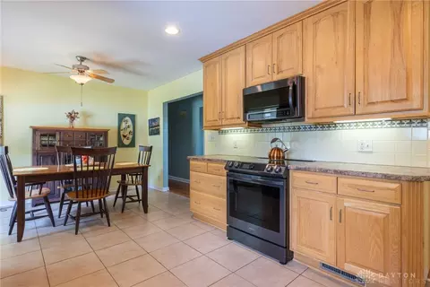 271 Maple Ave, Centerville, OH 45459 photo 11