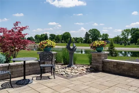 Exterior - 1068 Windmill Ct, Troy, OH 45373 photo 9 of 24
