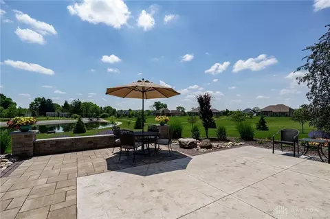 Exterior - 1068 Windmill Ct, Troy, OH 45373 photo 6 of 24