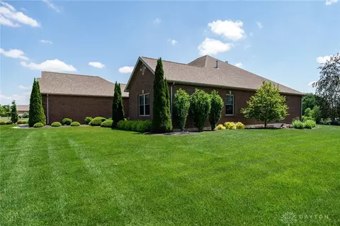 Exterior - 1068 Windmill Ct, Troy, OH 45373 photo 17 of 24