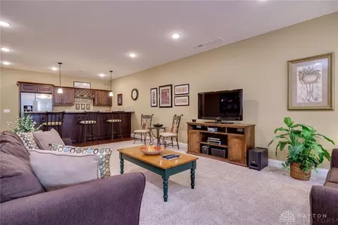 Living - 1068 Windmill Ct, Troy, OH 45373 photo 8 of 9