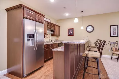 Kitchen - 1068 Windmill Ct, Troy, OH 45373 photo 9 of 10