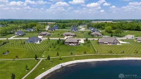 View/Area - 1068 Windmill Ct, Troy, OH 45373 photo 6 of 7