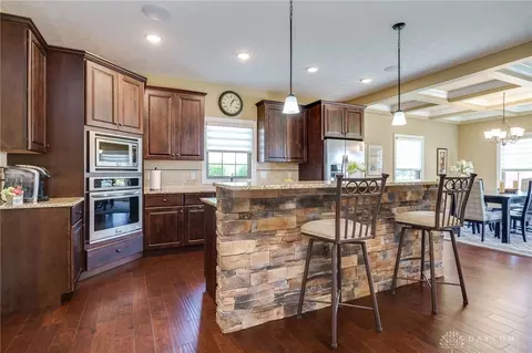 Kitchen - 1068 Windmill Ct, Troy, OH 45373 photo 1 of 10