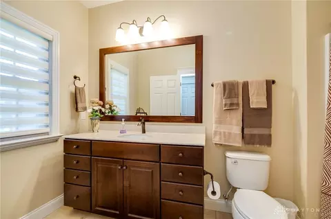 Bath - 1068 Windmill Ct, Troy, OH 45373 photo 4 of 5