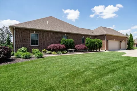 Exterior - 1068 Windmill Ct, Troy, OH 45373 photo 23 of 24