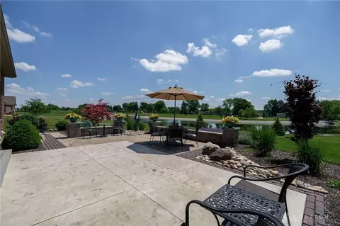Exterior - 1068 Windmill Ct, Troy, OH 45373 photo 5 of 24