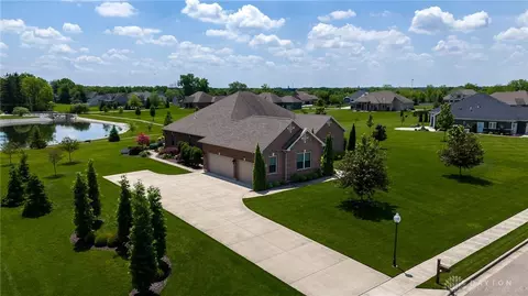 View/Area - 1068 Windmill Ct, Troy, OH 45373 photo 3 of 7