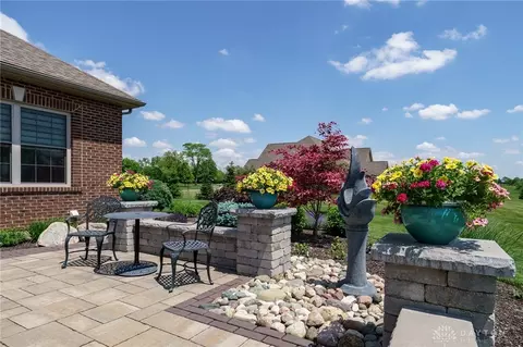 Exterior - 1068 Windmill Ct, Troy, OH 45373 photo 8 of 24