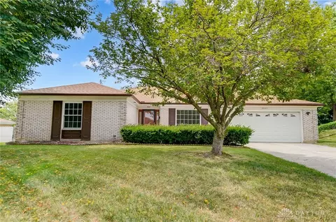 4649 Knollcroft Rd, Dayton, OH 45426