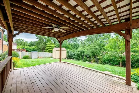 Exterior - 8678 Elmtree Ave, Springfield, OH 45231 photo 5 of 5