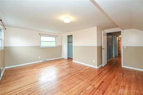 Bedroom - 8678 Elmtree Ave, Springfield, OH 45231 photo 9 of 12