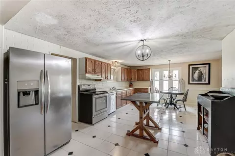 50 E Mill St, Springboro, OH 45066 photo 8