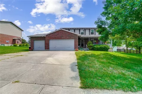 5698 Indian Hill Ct, Hamilton, OH 45011