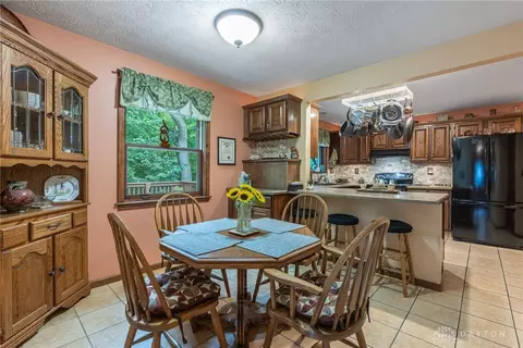 Dining - 7800 Stanley Mill Dr, Centerville, OH 45459 photo 2 of 2