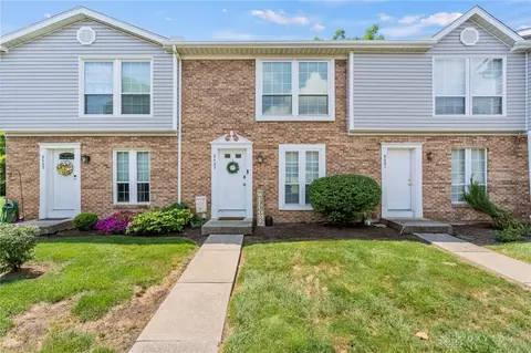 8403 Abbeywood Ct, Dayton, OH 45458