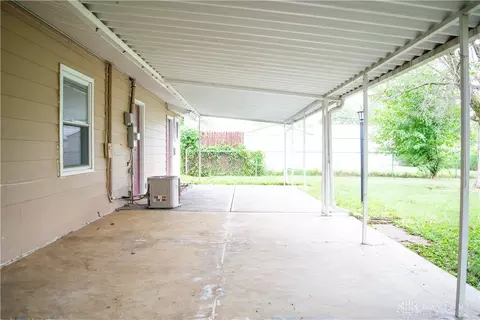 418 Gruen Dr, Springfield, OH 45505 photo 13