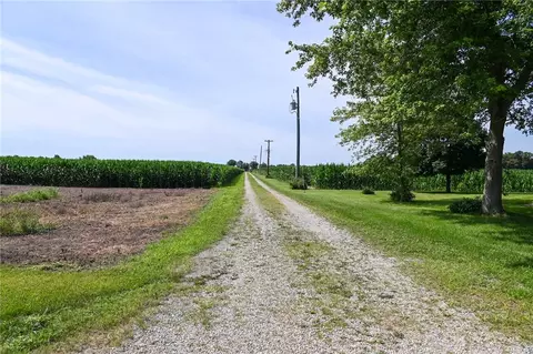 9684 Grubbs-rex Rd, Laura, OH 45337