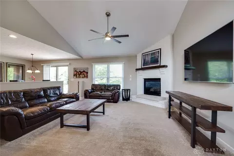 233 Crown Pt, Centerville, OH 45458 photo 9