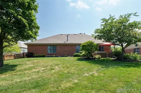 233 Crown Pt, Centerville, OH 45458 photo 34