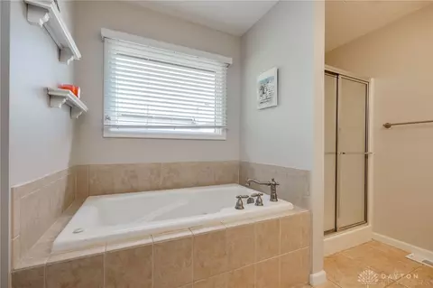 233 Crown Pt, Centerville, OH 45458 photo 24