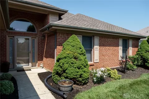 233 Crown Pt, Centerville, OH 45458 photo 5