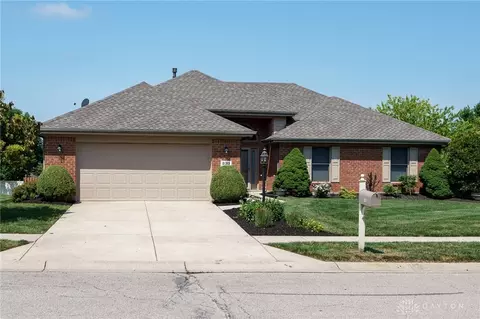 233 Crown Pt, Centerville, OH 45458 photo 3