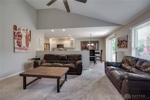 233 Crown Pt, Centerville, OH 45458 photo 11