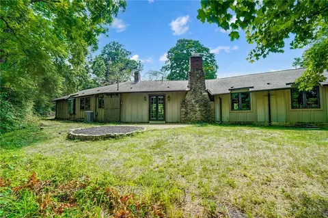 Exterior - 2259 E Alex Bell Rd, Centerville, OH 45459 photo 20 of 21